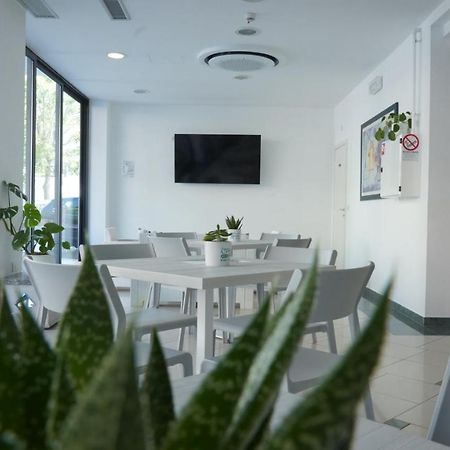 Lively Hotel Bellaria-Igea Marina Dış mekan fotoğraf