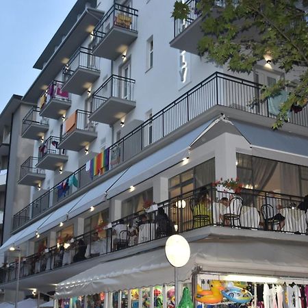 Lively Hotel Bellaria-Igea Marina Dış mekan fotoğraf